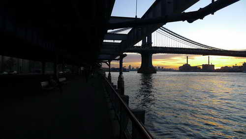 NYC_2012-11-21 07-00-49_P1070343